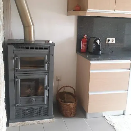 Cozzy 2-Bed House In Serra Da Freita - Arouca *